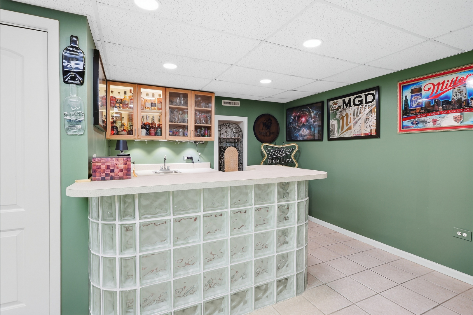 10 Americana Court Property Photo 33