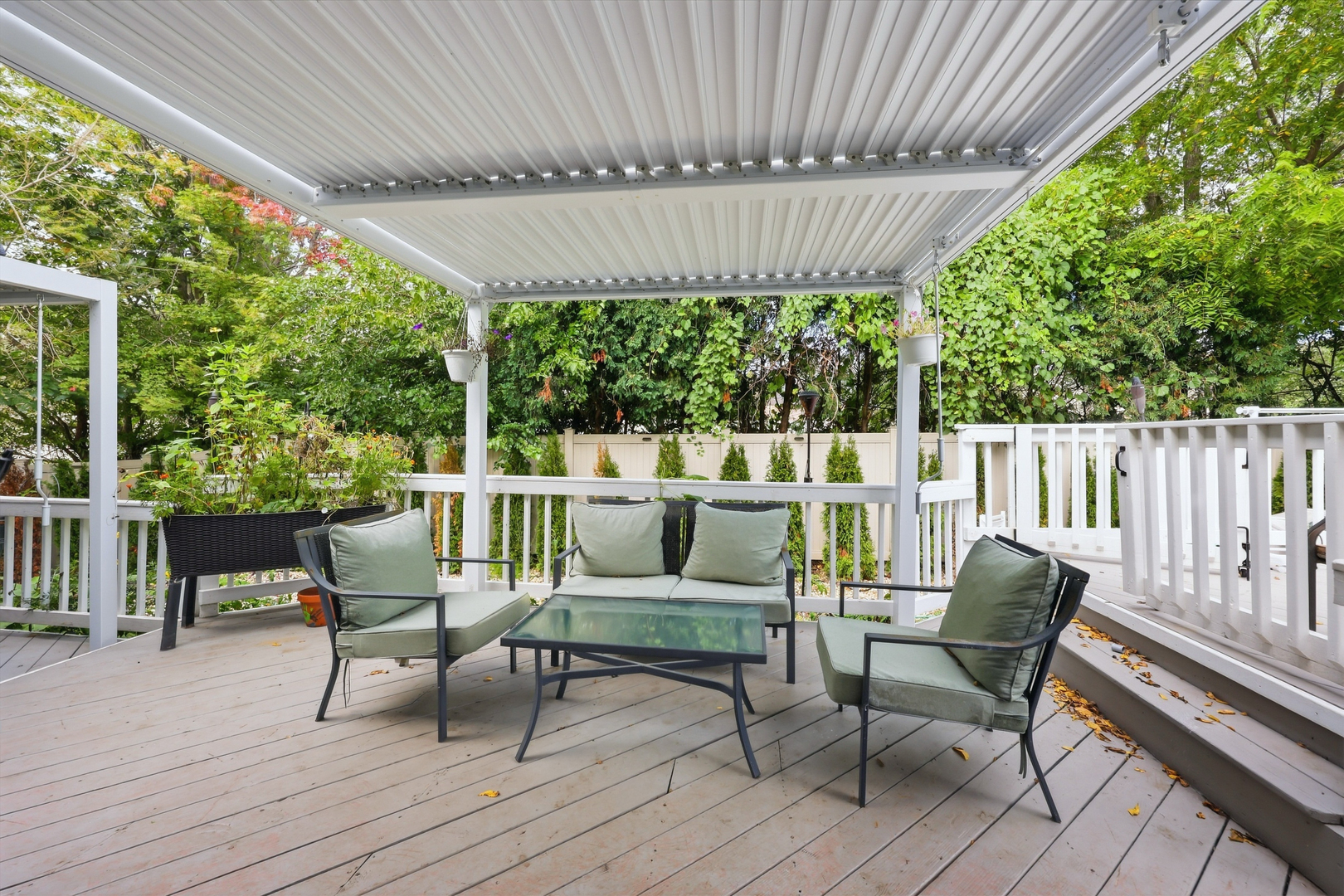 10 Americana Court Property Photo 37