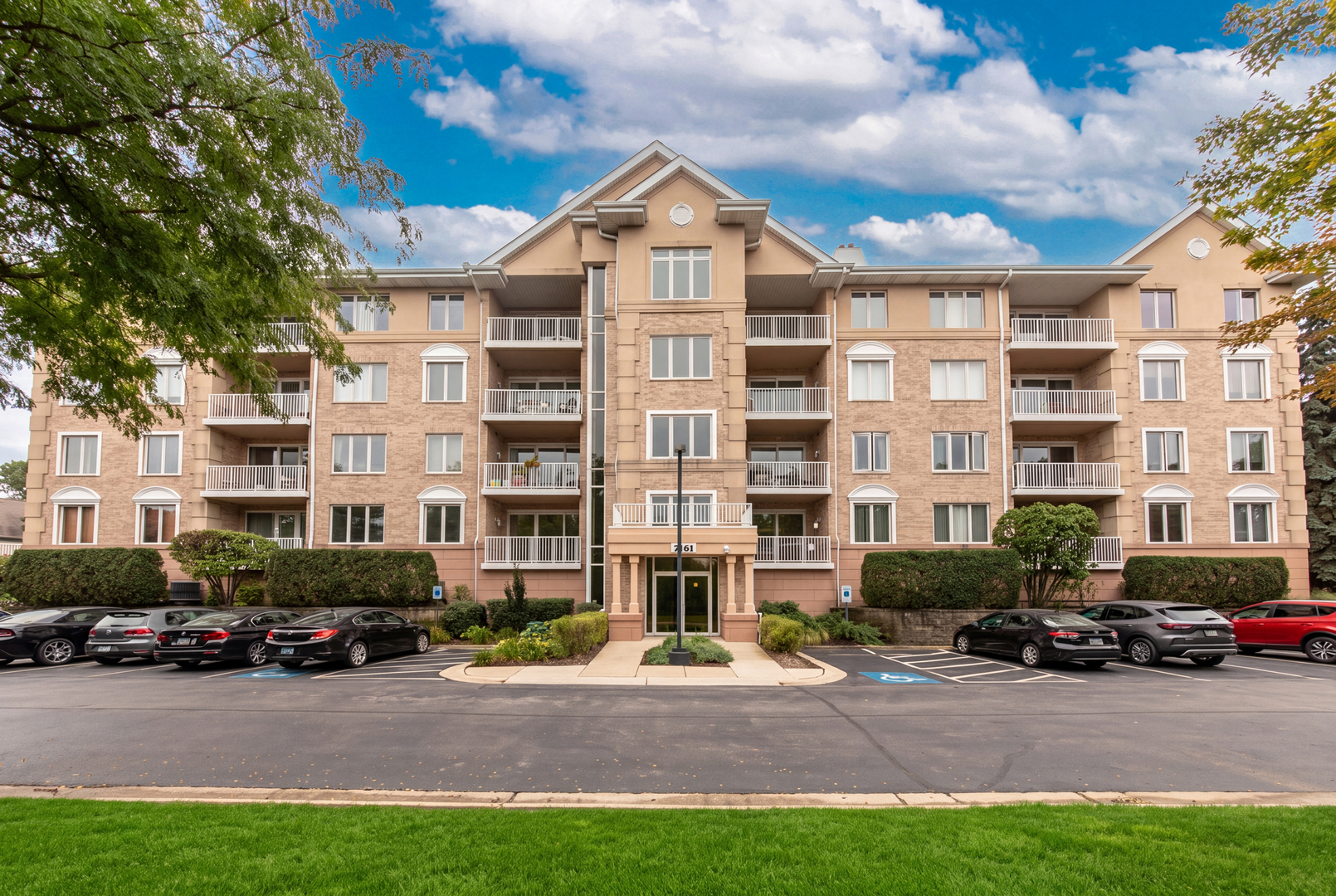1761 Pavilion Way 308 Property Photo 1