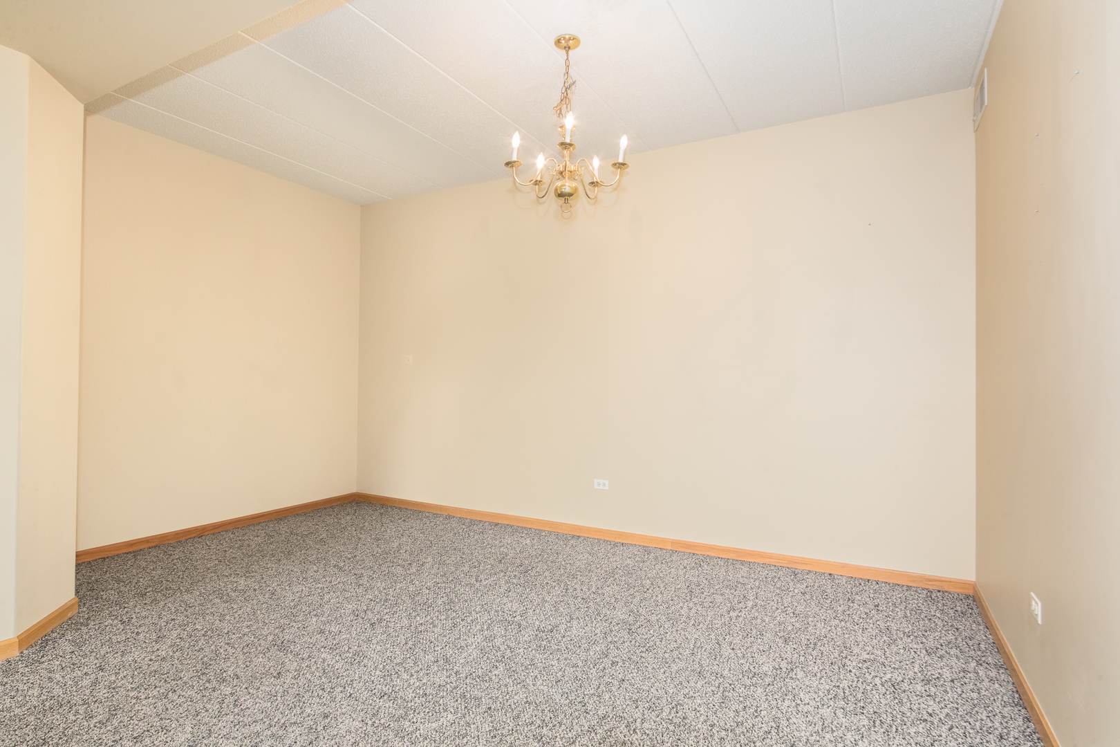 1761 Pavilion Way 308 Property Photo 9