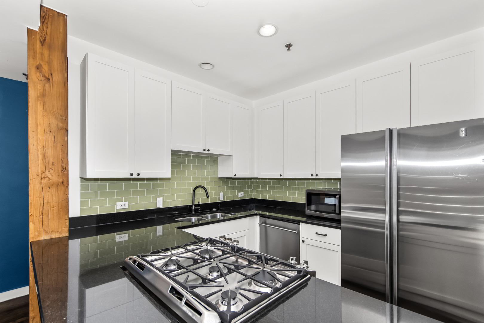 2221 N Lister Avenue 3a Property Photo 6
