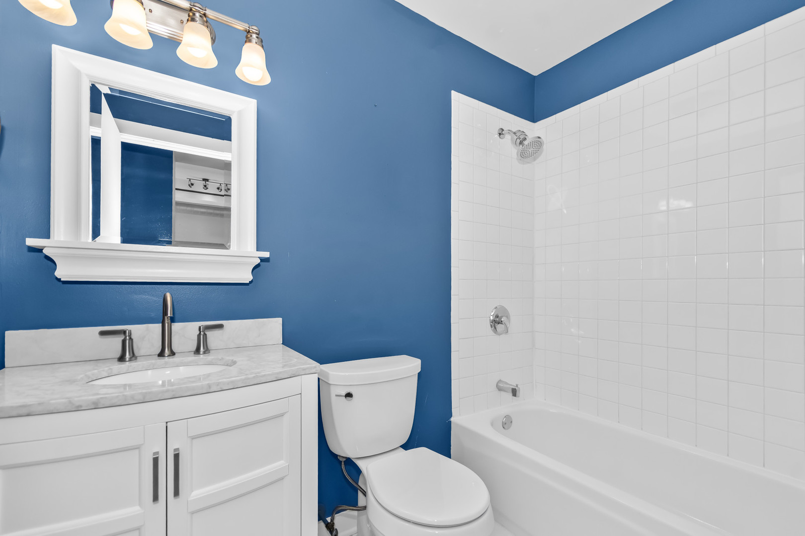 2221 N Lister Avenue 3a Property Photo 11
