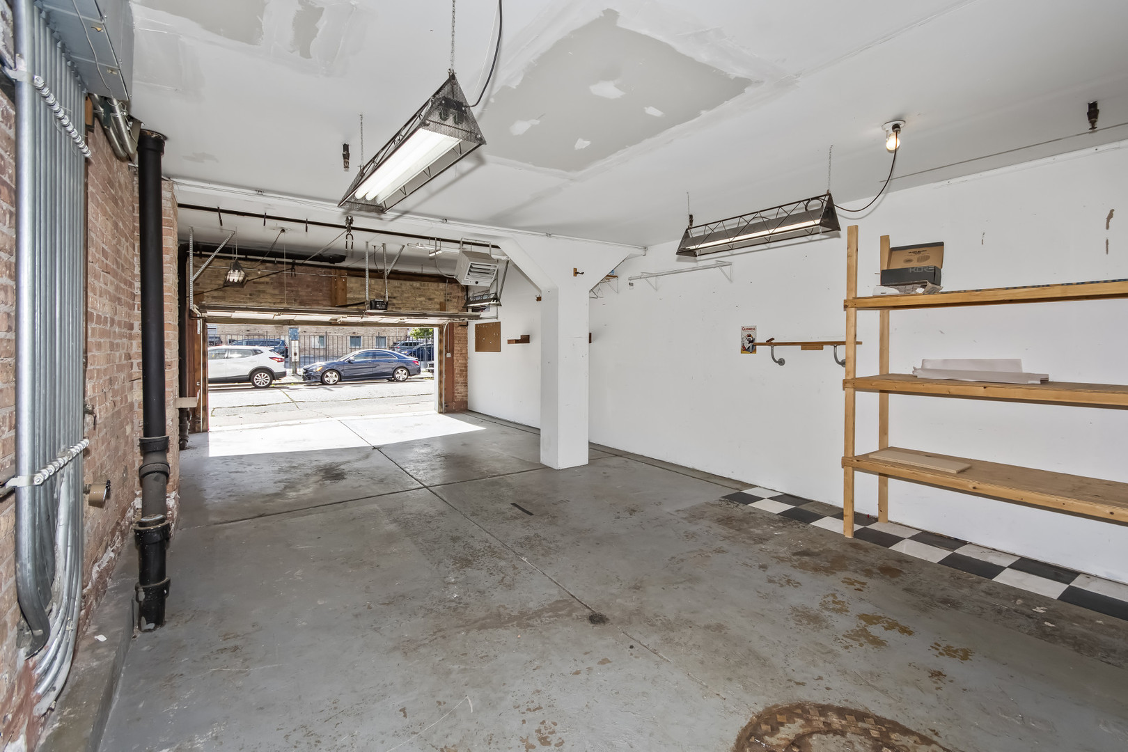 2221 N Lister Avenue 3a Property Photo 15