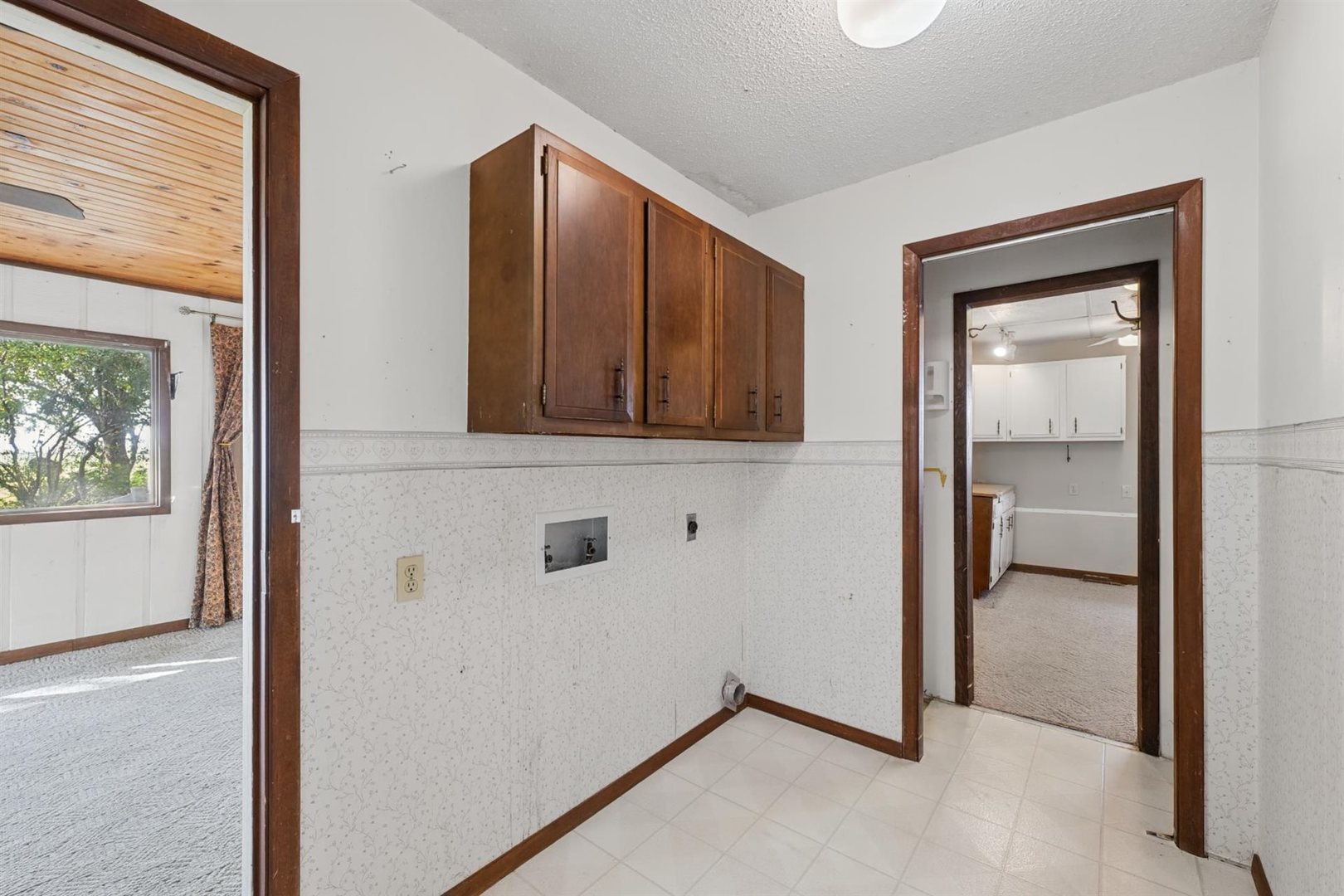 205 E Evergreen Drive Property Photo 12