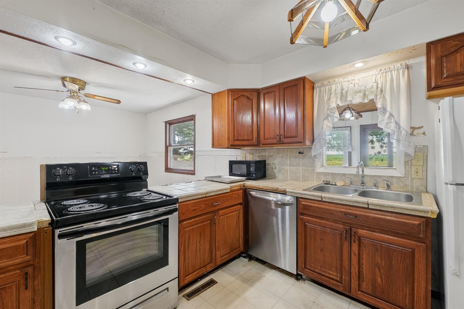 205 E Evergreen Drive Property Photo 14