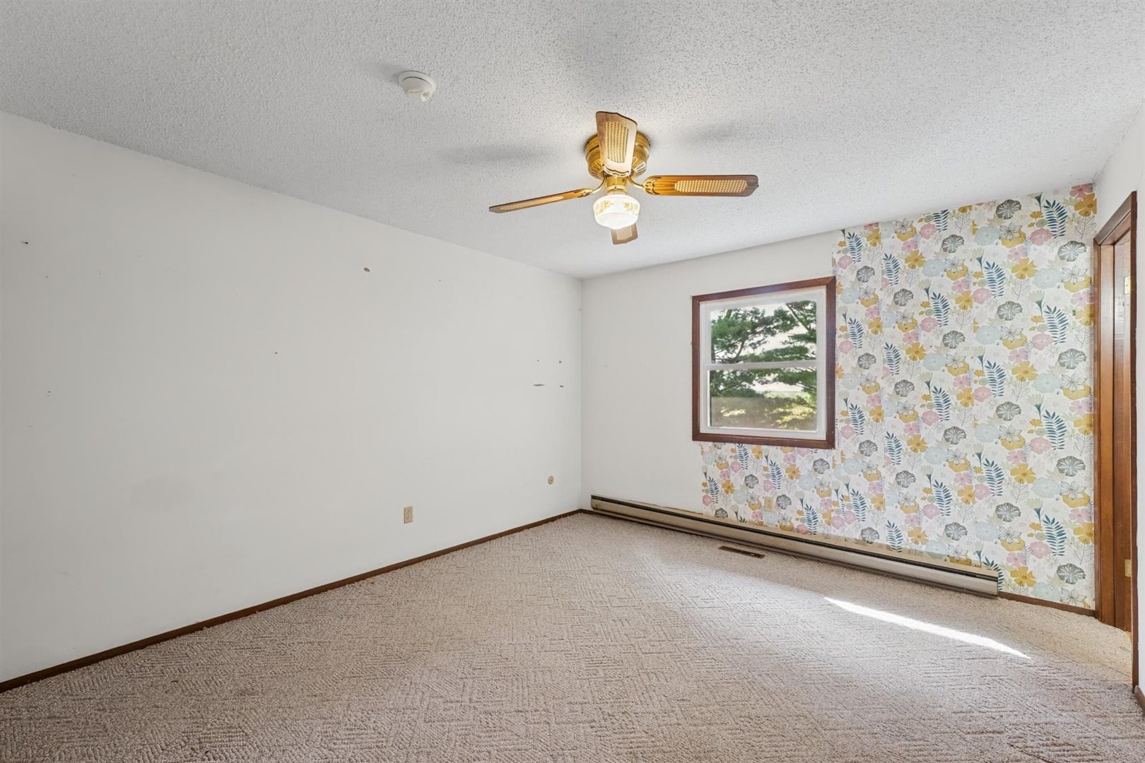 205 E Evergreen Drive Property Photo 17