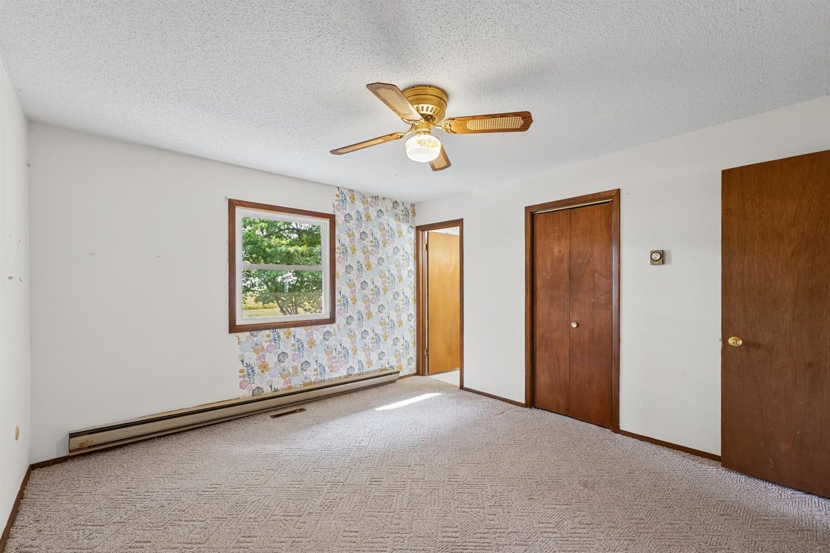 205 E Evergreen Drive Property Photo 18
