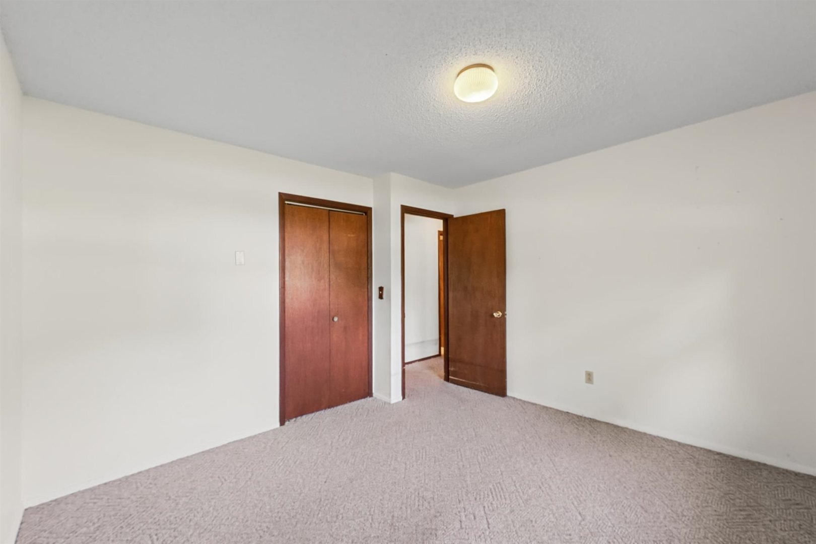 205 E Evergreen Drive Property Photo 28