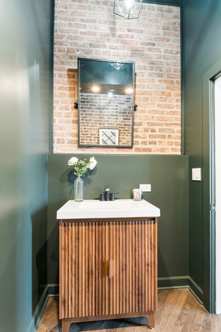 1133 S Wabash Avenue 806 Property Photo 16