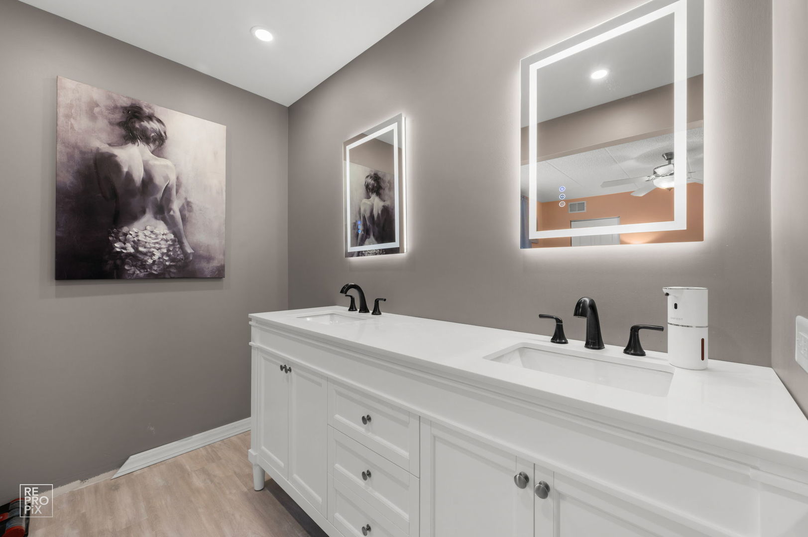 10572 S Palos Place D Property Photo 16
