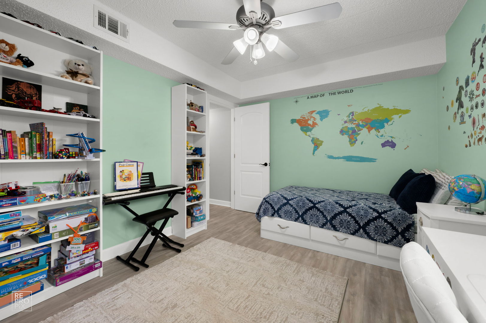10572 S Palos Place D Property Photo 17