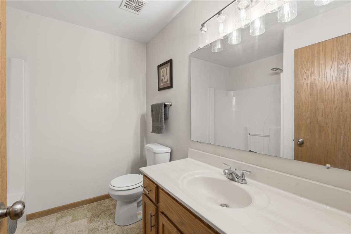 3318 Cottonwood Court Property Photo 9