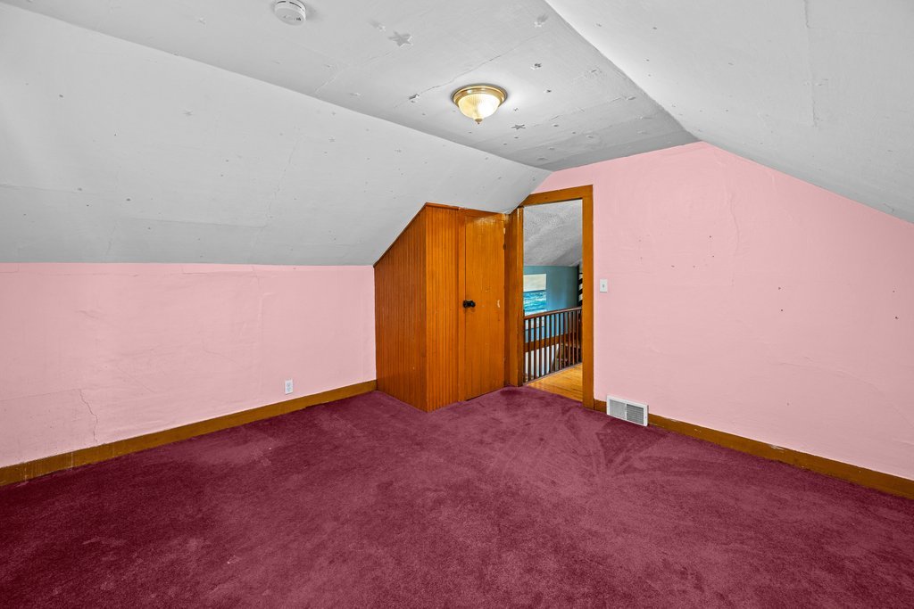 311 E Main Street Property Photo 23