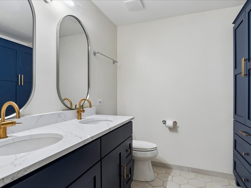 980 Sheridan Circle 980 Property Photo 12