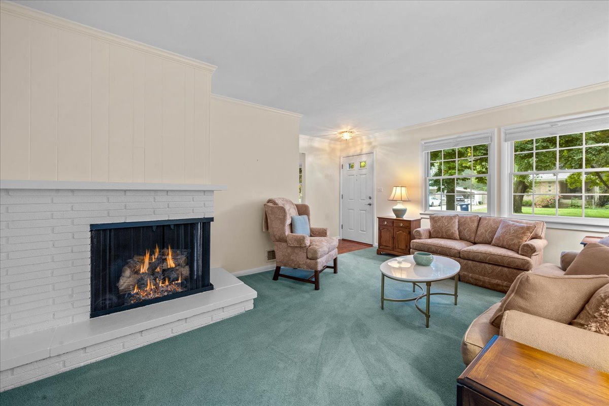 1122 Osterman Avenue Property Photo 3