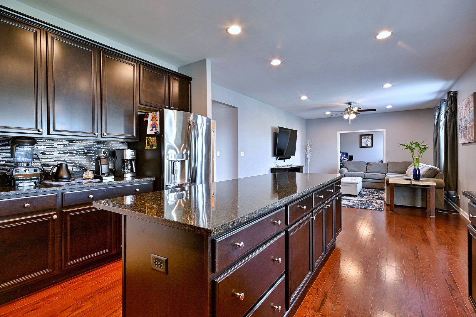 1128 Kingsmill Drive Property Photo 12