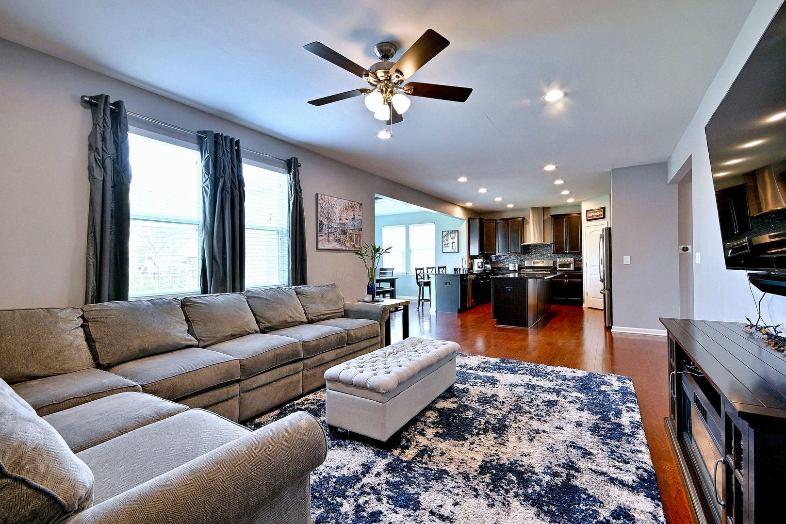 1128 Kingsmill Drive Property Photo 21