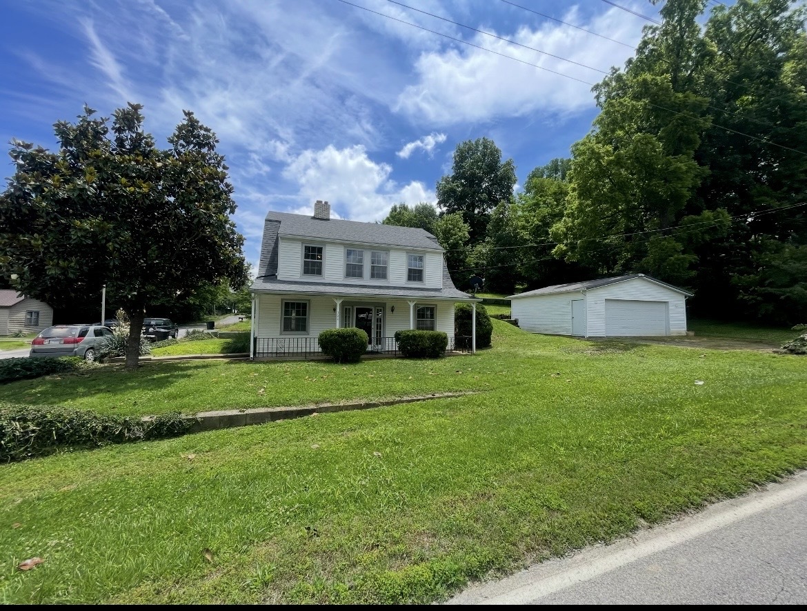 304 S Adams Street Property Photo 1