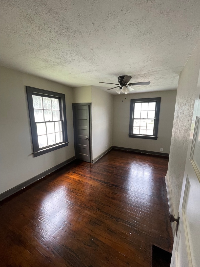 304 S Adams Street Property Photo 12