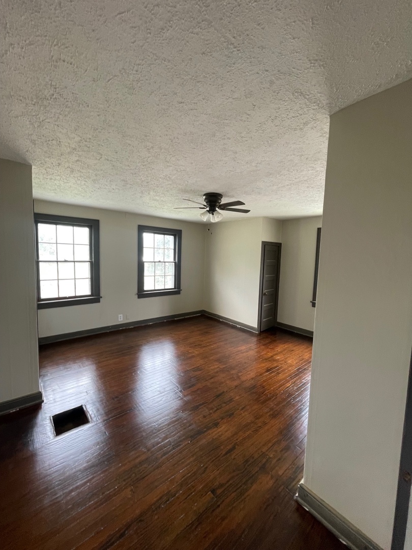 304 S Adams Street Property Photo 14