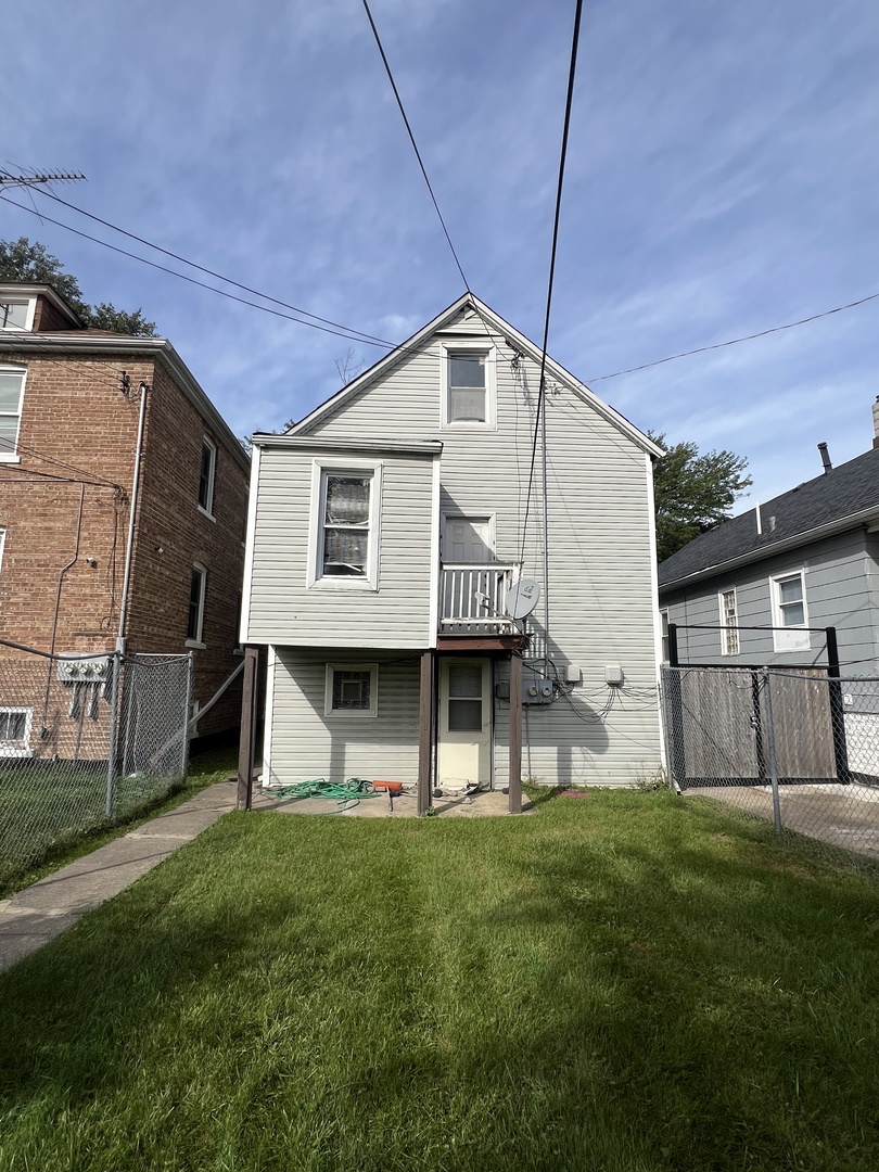 8629 S Colfax Avenue Property Photo 4