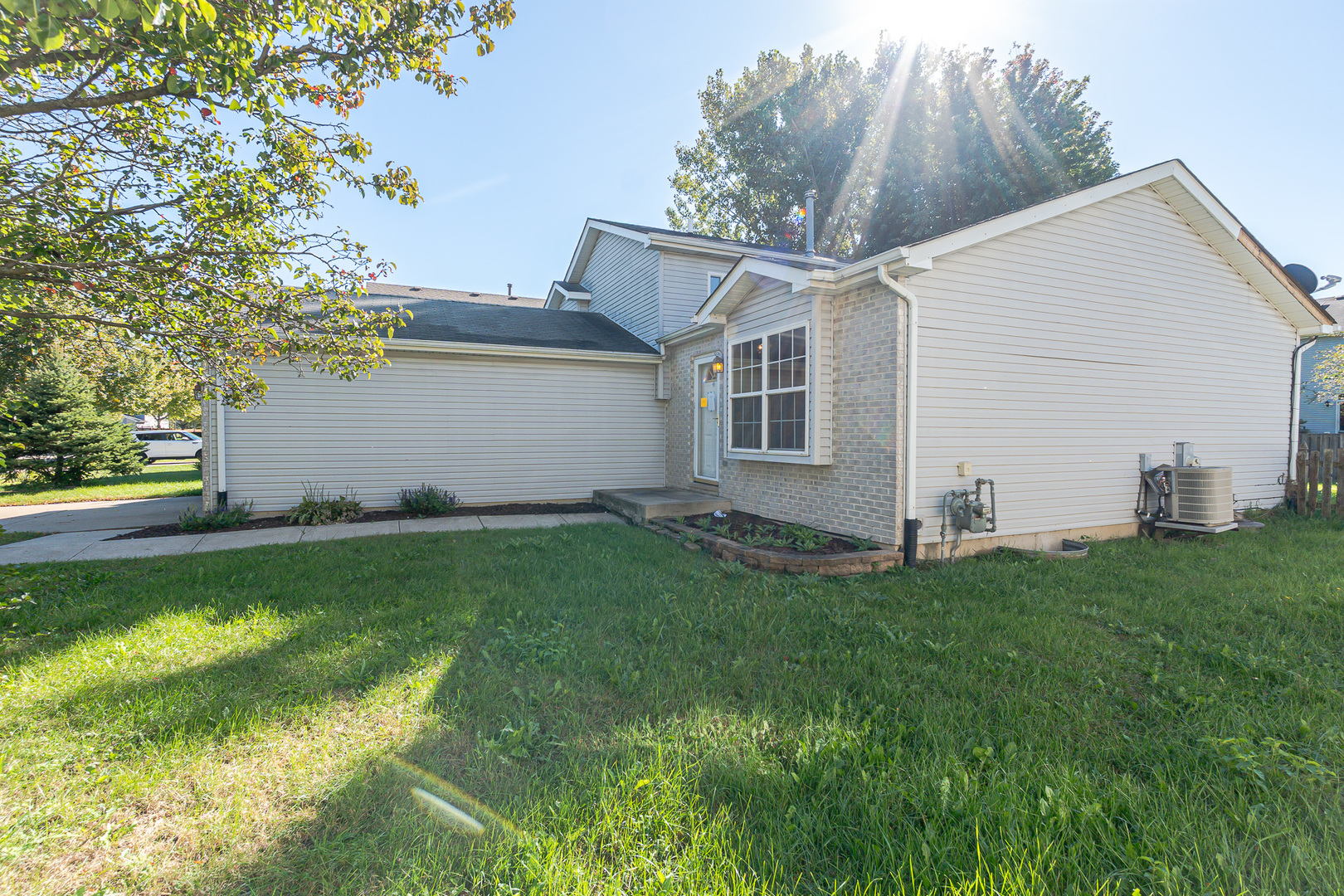5210 Pine Trails Circle Property Photo 2