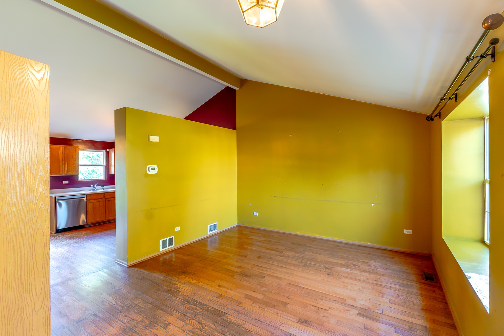 5210 Pine Trails Circle Property Photo 3