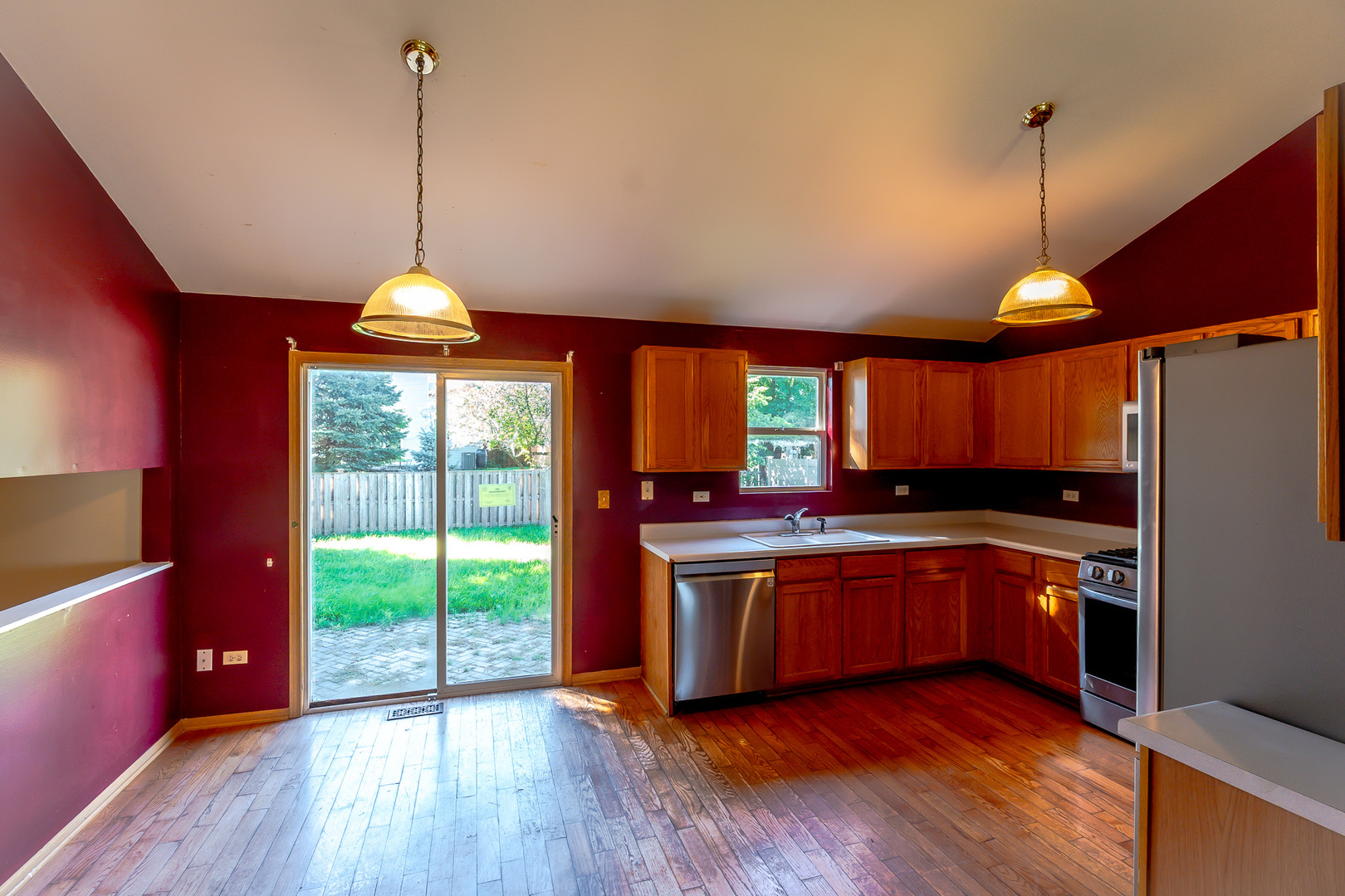 5210 Pine Trails Circle Property Photo 7