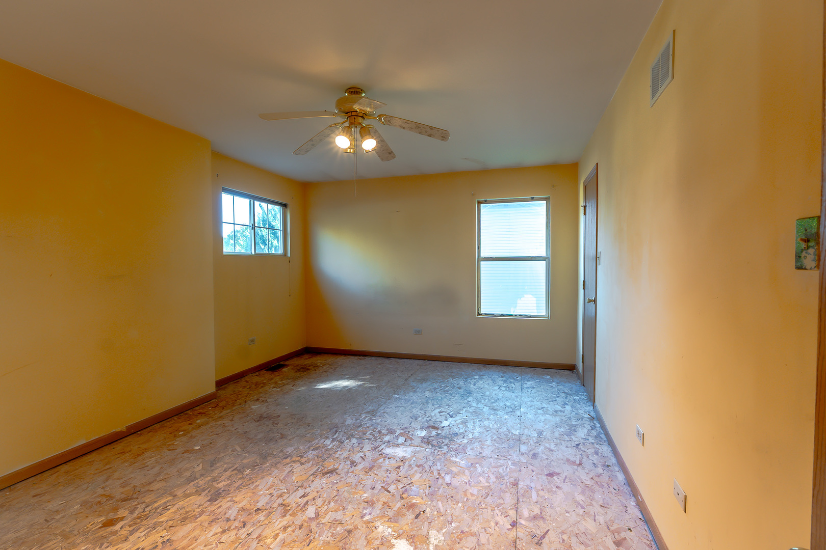5210 Pine Trails Circle Property Photo 16