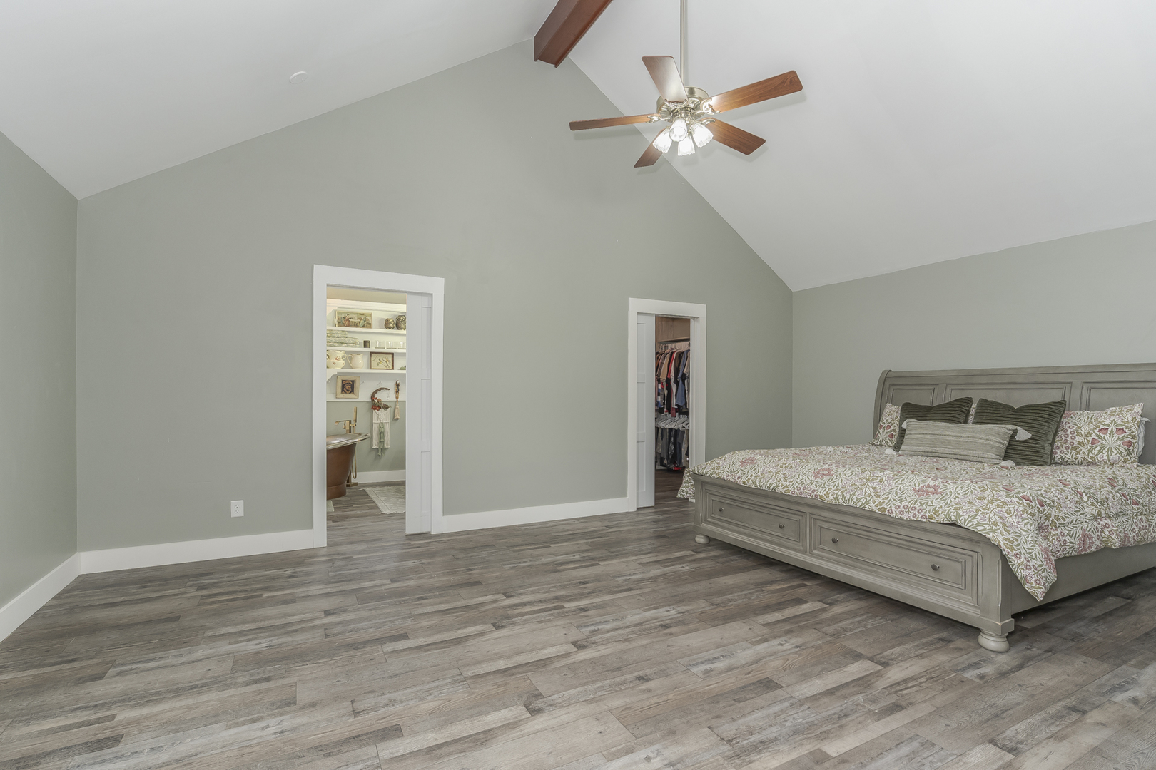 17292 E 300 North Road Property Photo 17