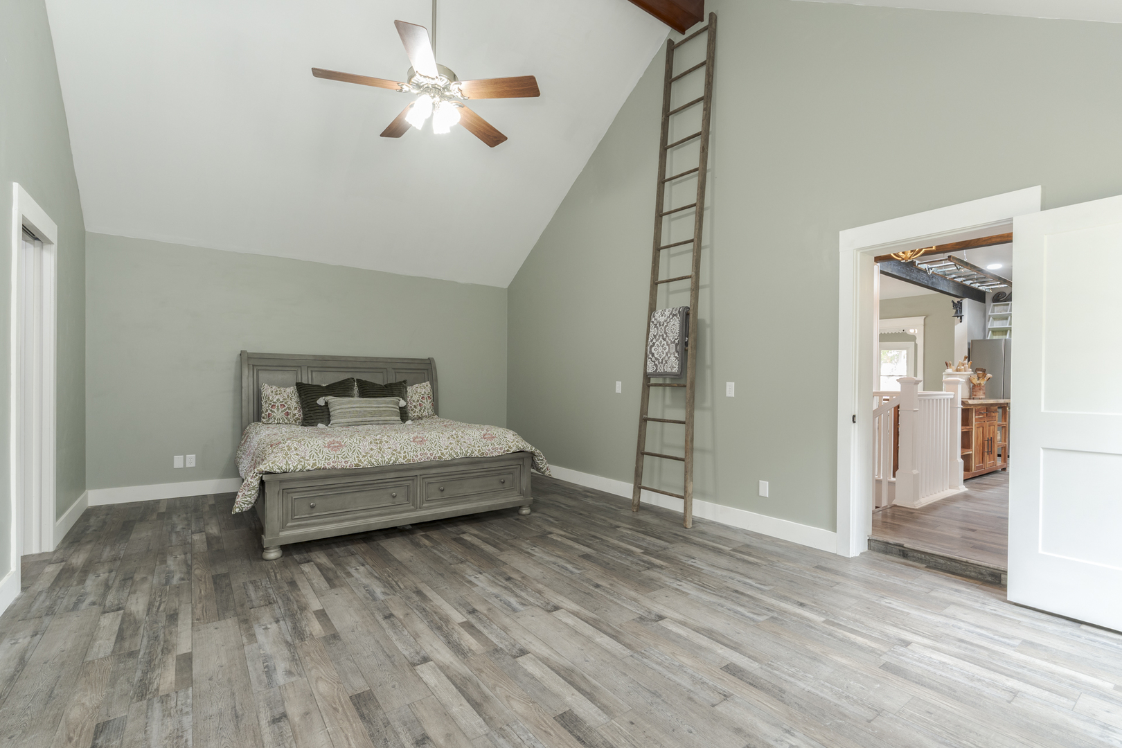 17292 E 300 North Road Property Photo 19