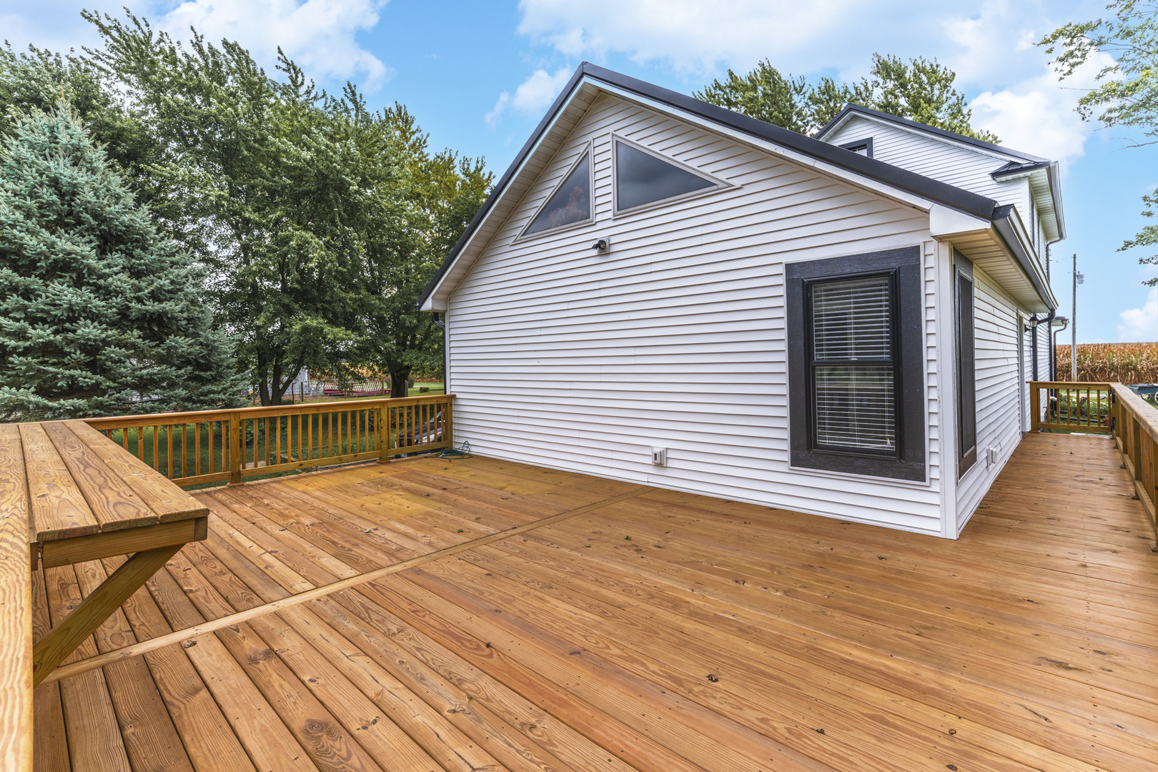 17292 E 300 North Road Property Photo 43