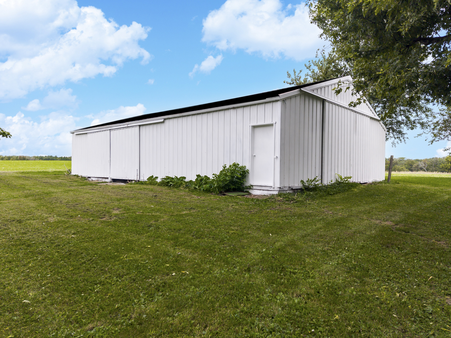 17292 E 300 North Road Property Photo 50