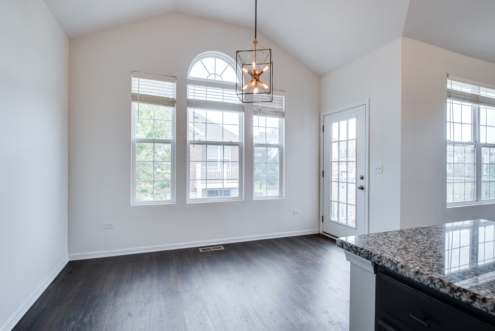 4470 Monroe Court Property Photo 13