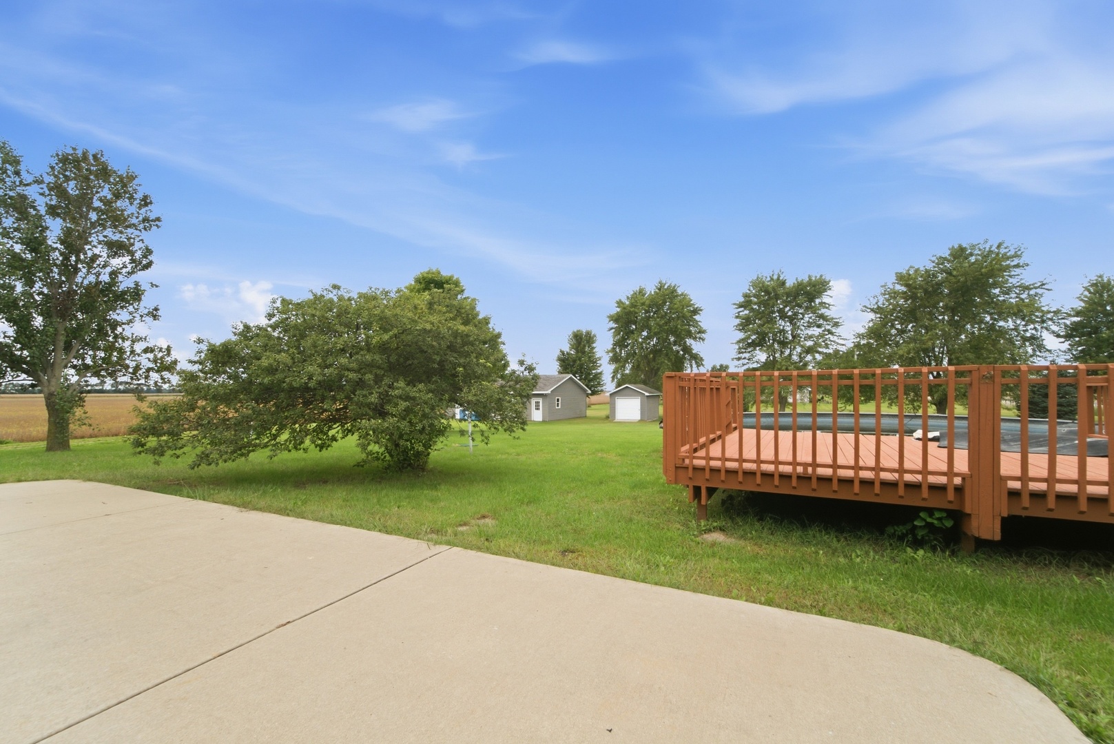 2035 S Berta Road Property Photo 6