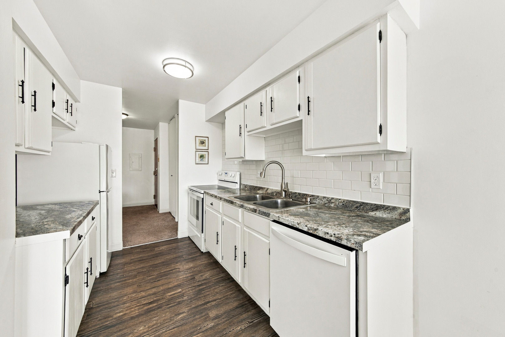 8620 Waukegan Road 504 Property Photo 12