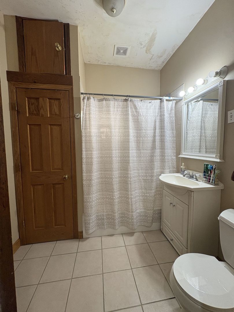 3341 W Evergreen Avenue 1 Property Photo 21
