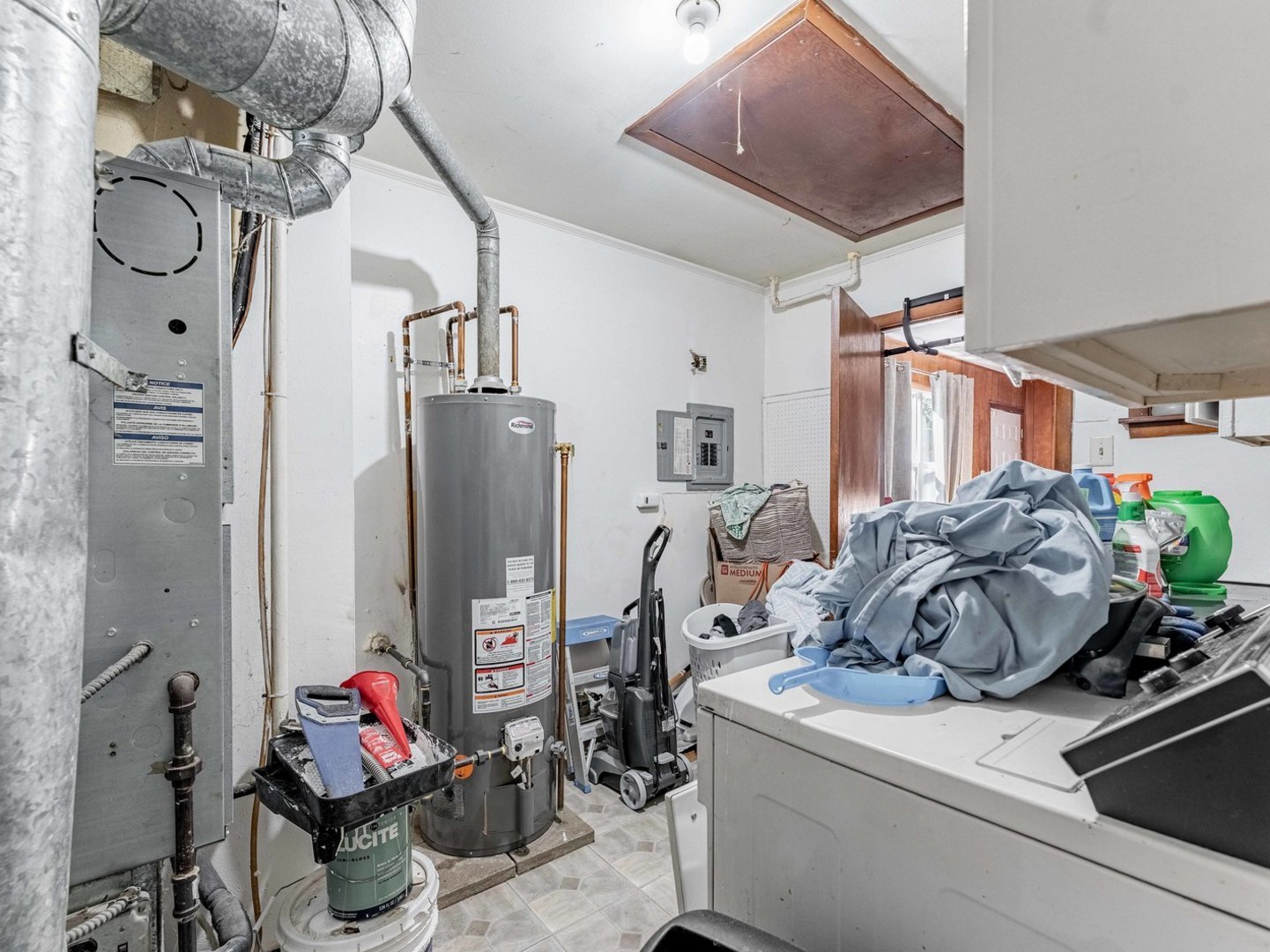 305 Somonauk Street Property Photo 14