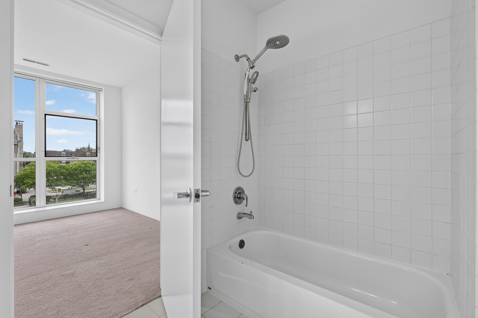 1572 Maple Avenue 406 Property Photo 26