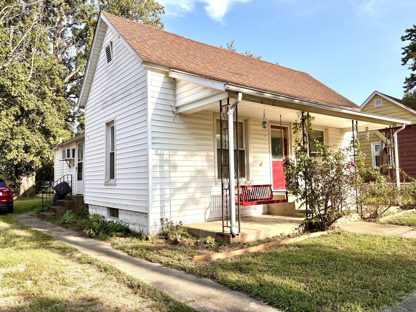 112 S 10th Street Property Photo 1