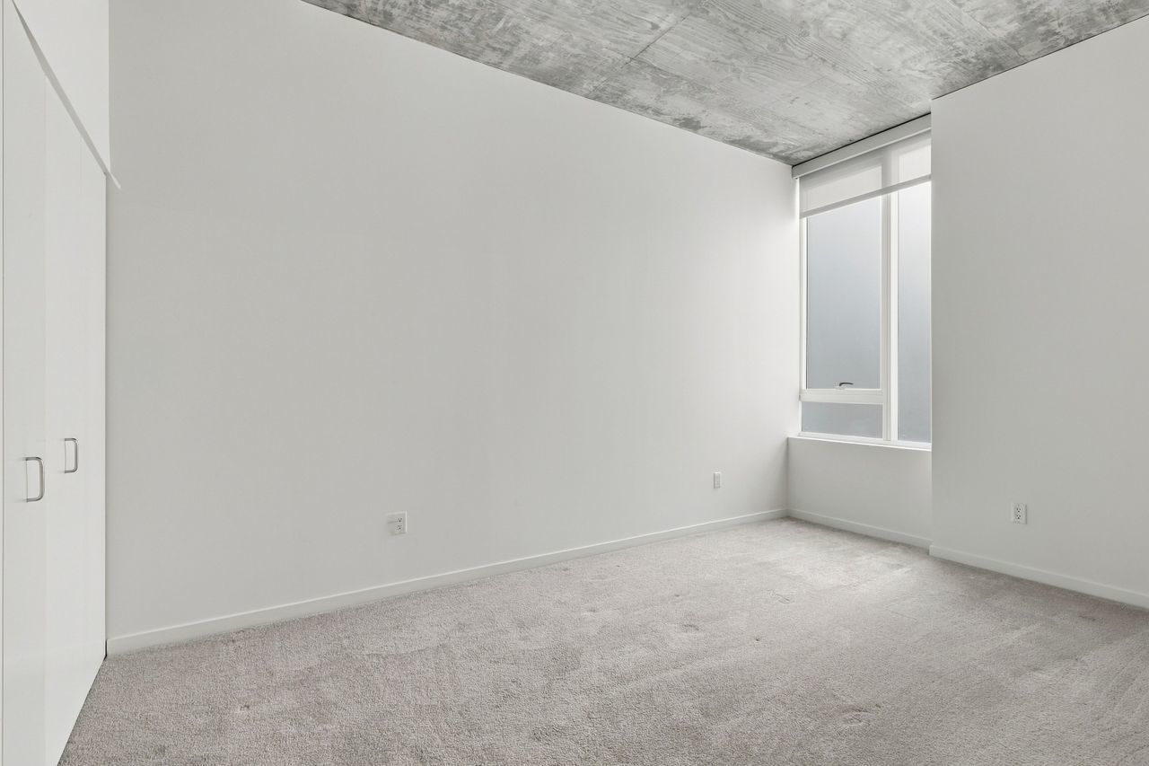 1345 S Wabash Avenue 812 Property Photo 7