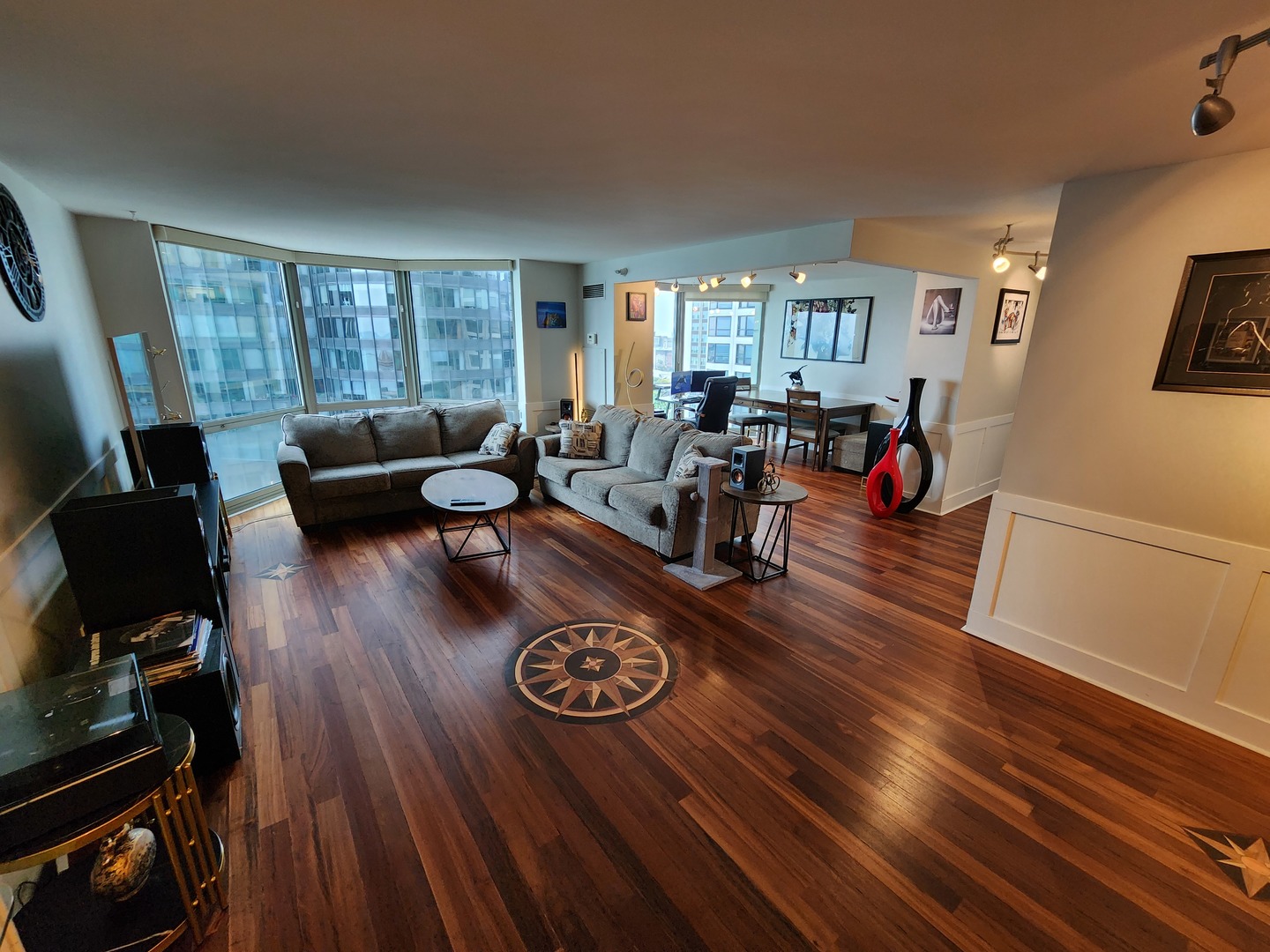 195 N Harbor Drive 2506 Property Photo 3
