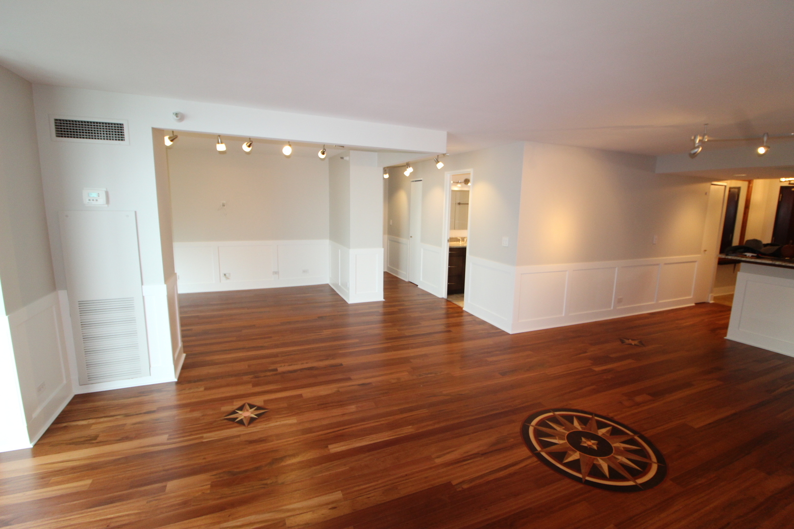 195 N Harbor Drive 2506 Property Photo 16