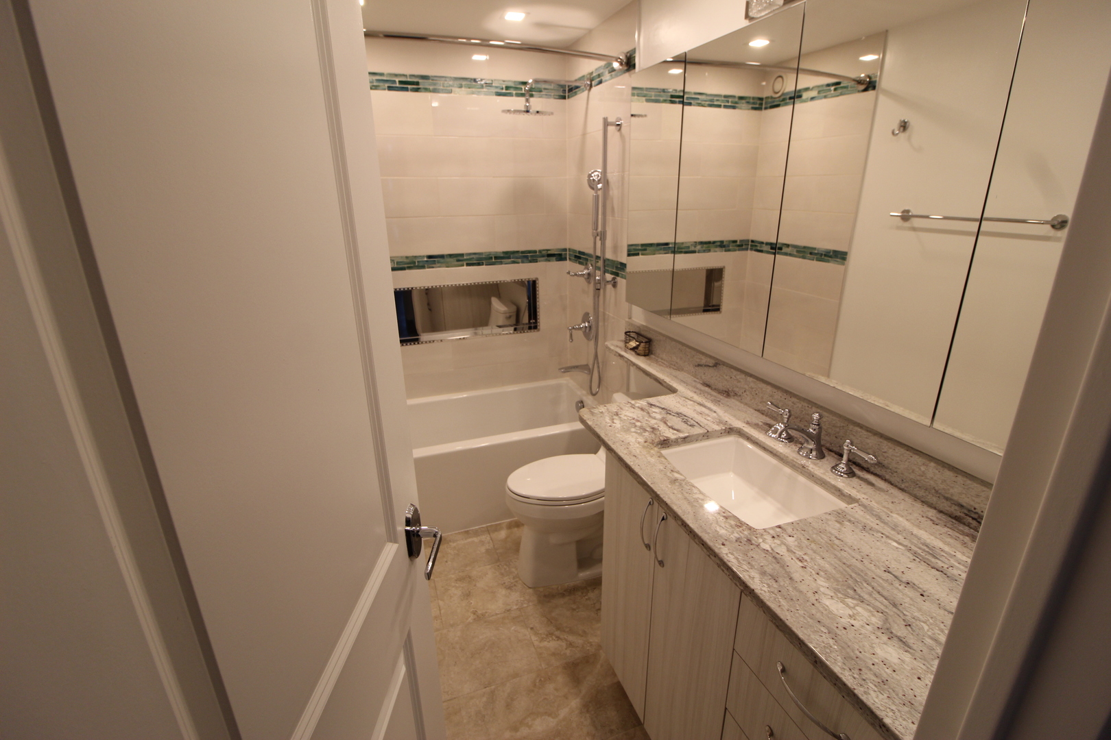 195 N Harbor Drive 2506 Property Photo 24