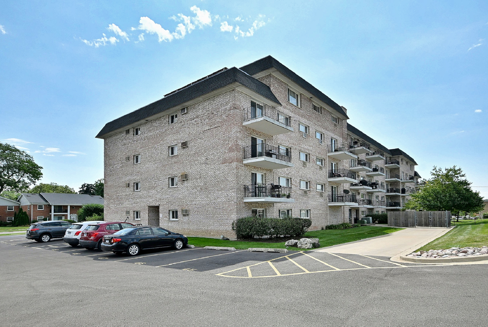 1000 S Lorraine Road 212 Property Photo 27
