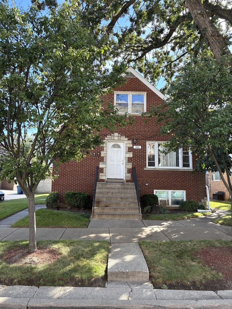 2312 Division Street 2 Property Photo 1