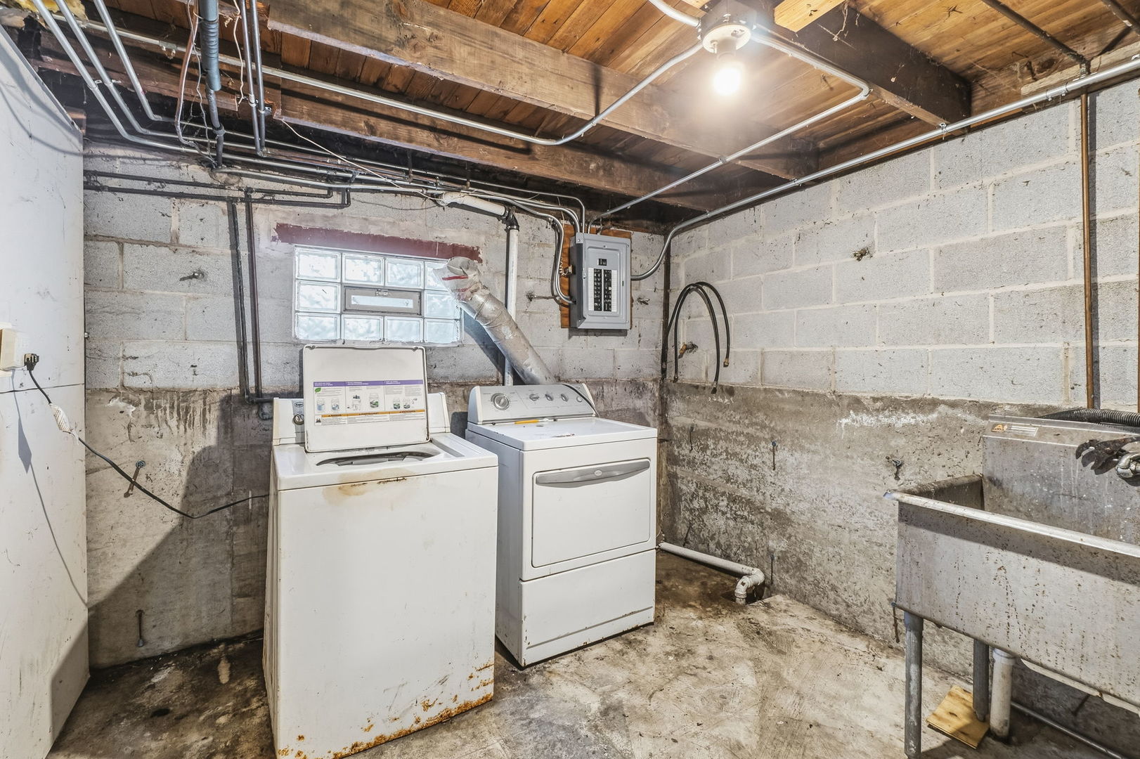 1008 W 115th Street Property Photo 17