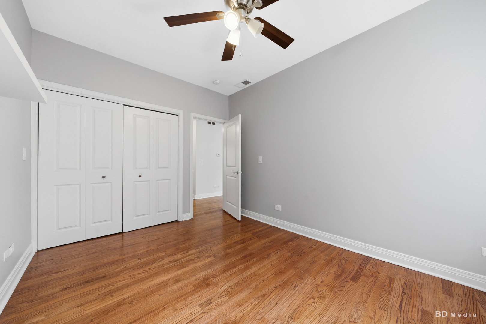 6618 N Ashland Avenue 3 Property Photo 12