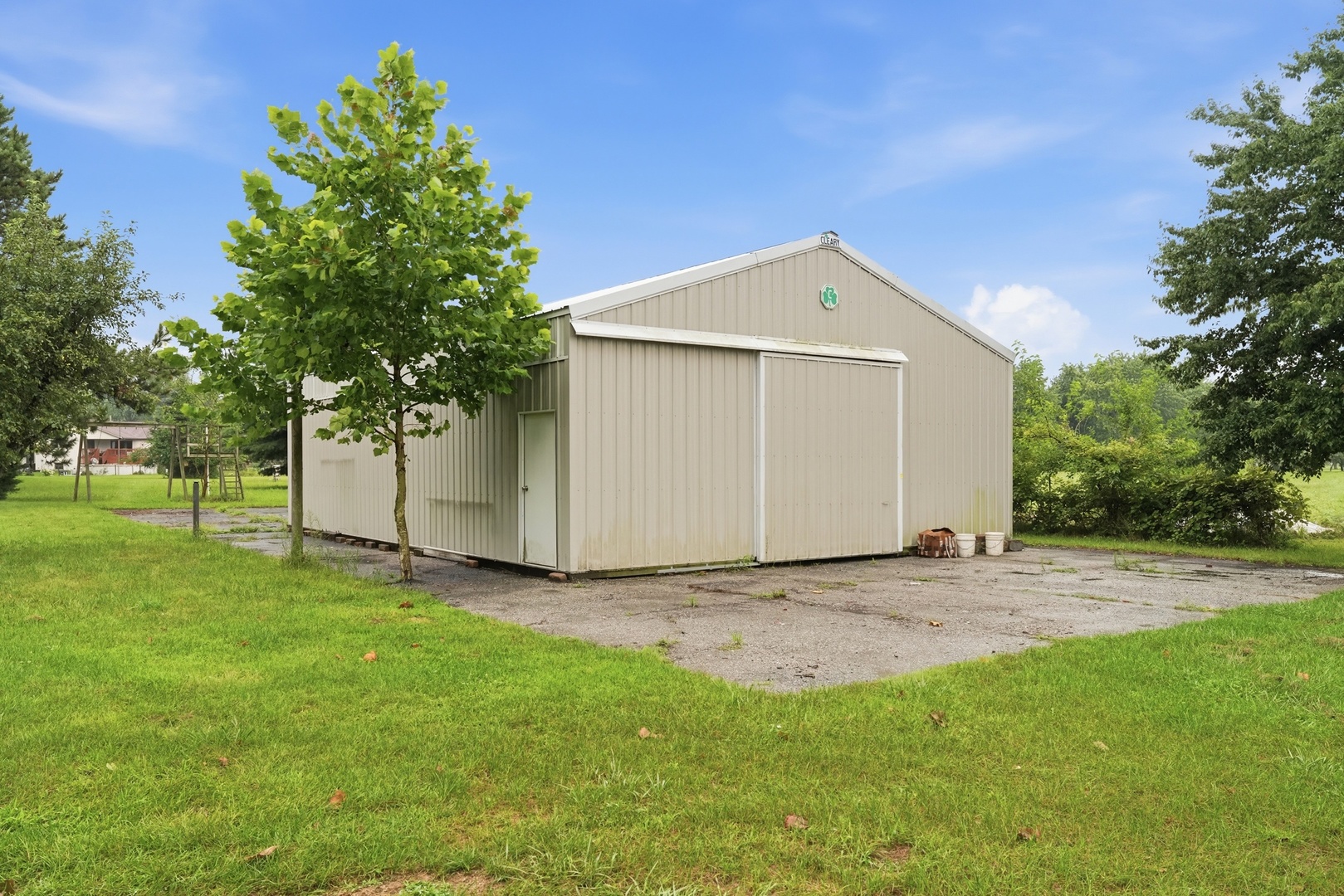 4765 W 950 Road Property Photo 3