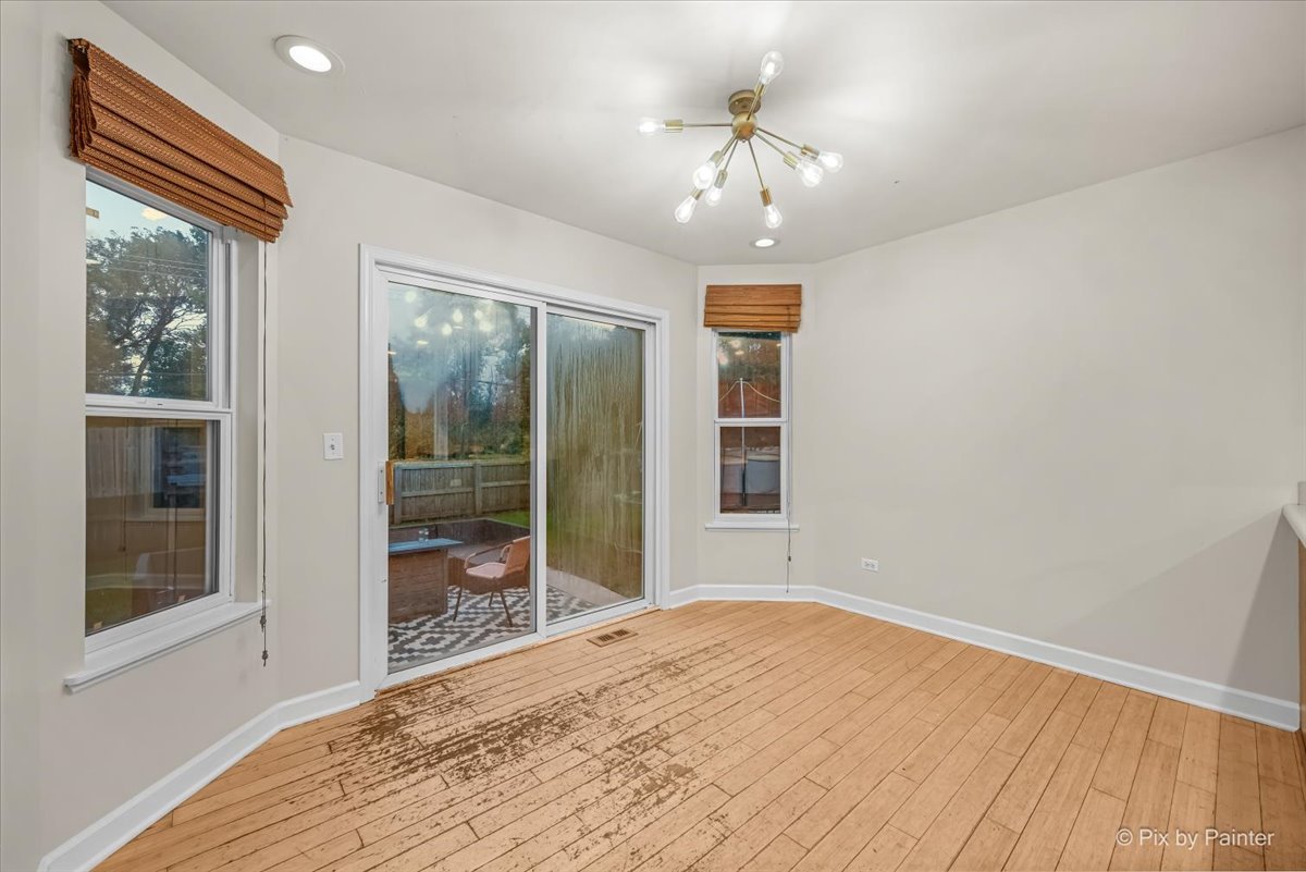 148 S Glenbrook Trail Property Photo 13